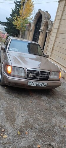 Mercedes E 220 1994, 500,000 km - 2.2 l - Bakı