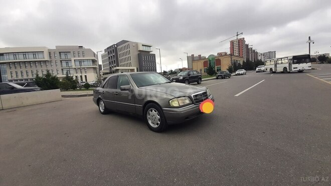 Mercedes C 180 1994, 452,896 km - 1.8 л - Bakı