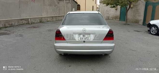 Mercedes C 240 2000, 400,000 km - 2.4 l - Bakı