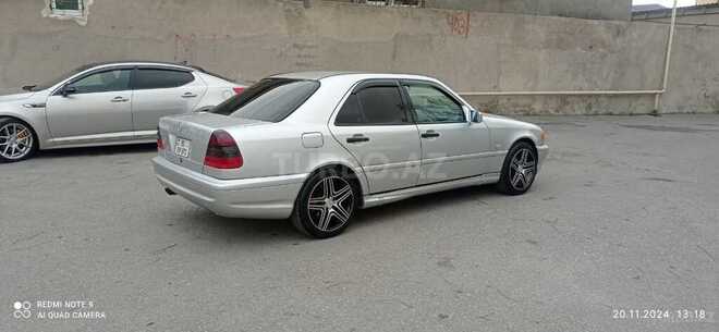 Mercedes C 240 2000, 400,000 km - 2.4 l - Bakı