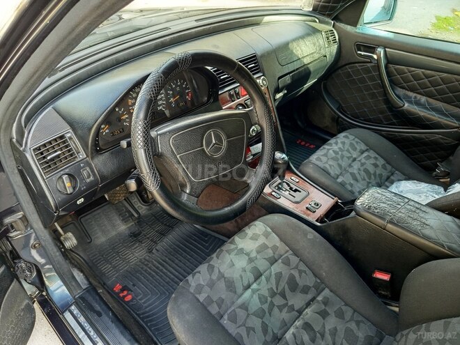 Mercedes C 200 1998, 228,000 km - 2.0 l - Bakı