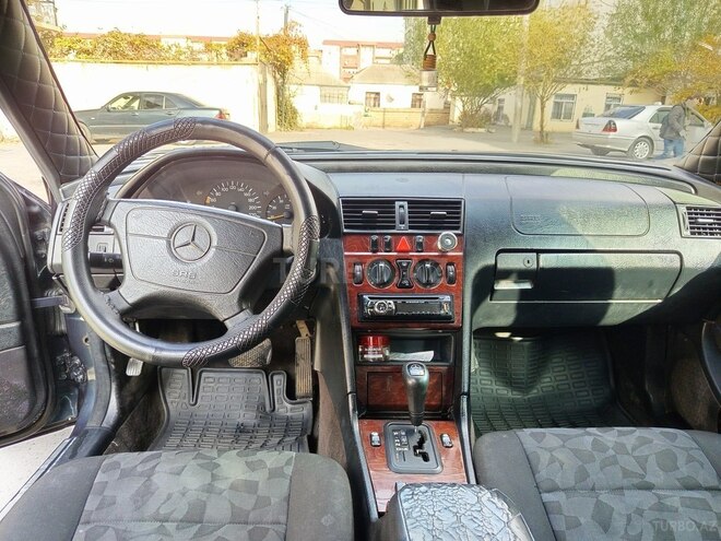 Mercedes C 200 1998, 228,000 km - 2.0 l - Bakı