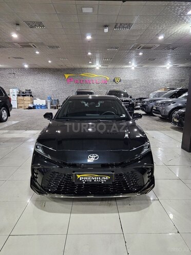 Toyota Camry-1