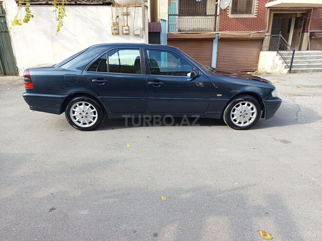 Mercedes C 200 1998, 228,000 km - 2.0 l - Bakı