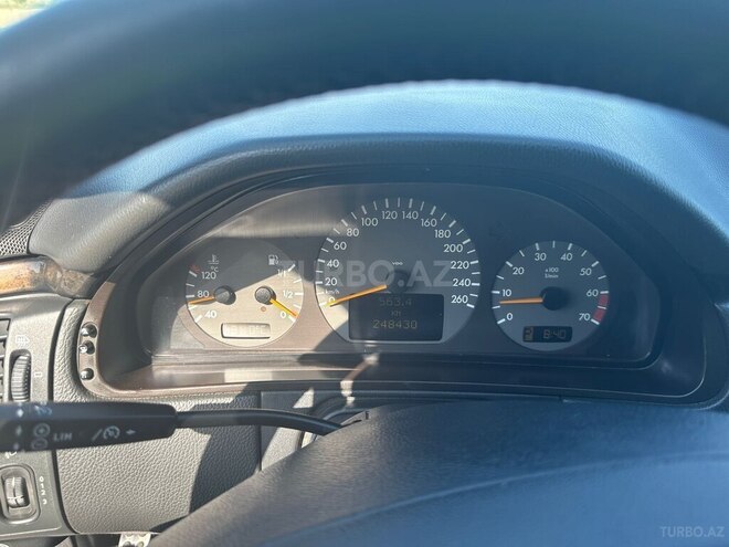 Mercedes E 280 4MATIC 2000, 264,000 km - 2.8 л - Bakı