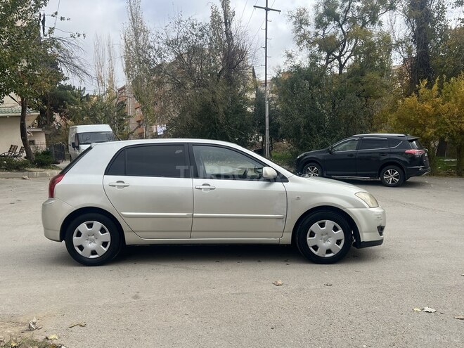 Toyota Corolla 2005, 400,000 km - 1.4 l - Bakı