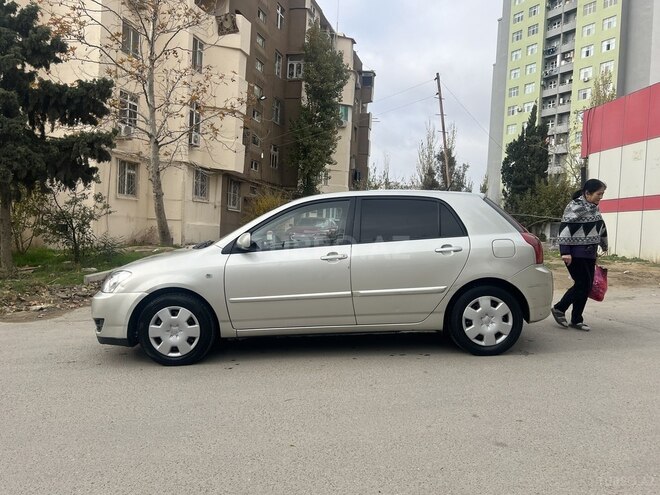 Toyota Corolla 2005, 400,000 km - 1.4 l - Bakı