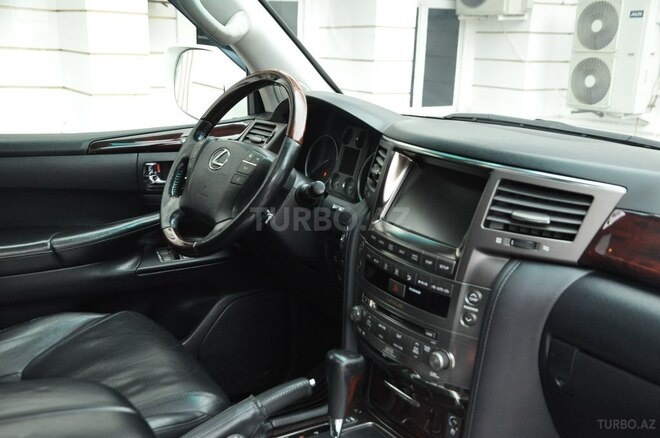 Lexus LX 570 2011, 198,000 km - 5.7 l - Bakı
