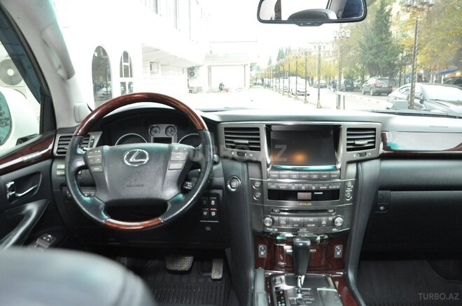 Lexus LX 570 2011, 198,000 km - 5.7 l - Bakı