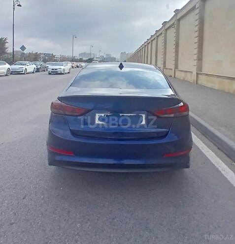 Hyundai Elantra 2017, 80,000 km - 2.0 л - Bakı