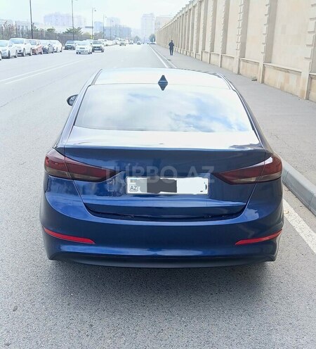 Hyundai Elantra 2017, 80,000 km - 2.0 л - Bakı