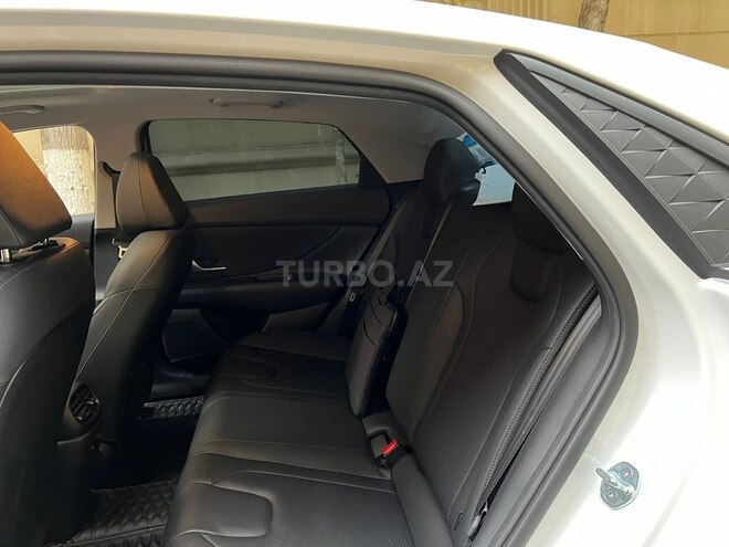 Hyundai Elantra 2024, 7,500 km - 1.5 l - Bakı