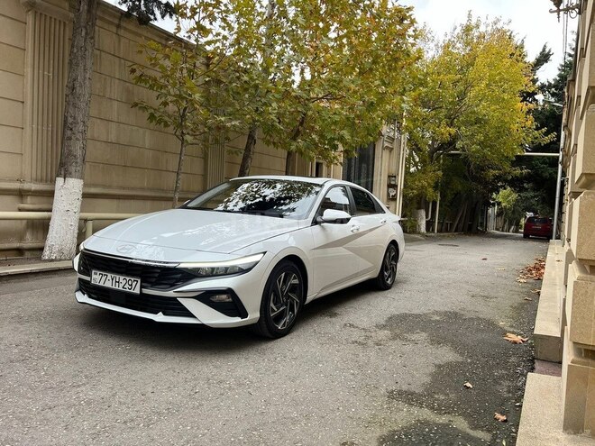 Hyundai Elantra 2024, 7,500 km - 1.5 l - Bakı