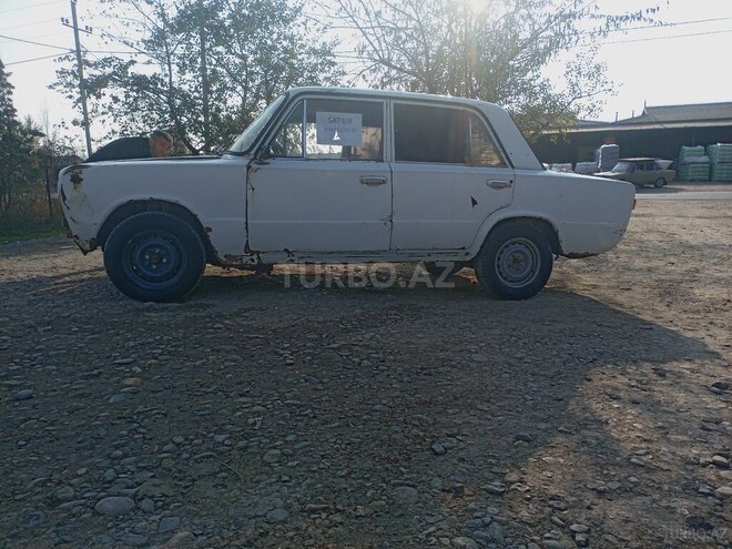 LADA (VAZ) 21011 1980, 225,544 km - 1.3 l - Sabirabad