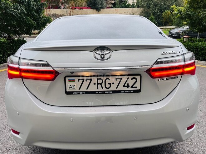 Toyota Corolla 2017, 85,000 km - 1.6 l - Bakı