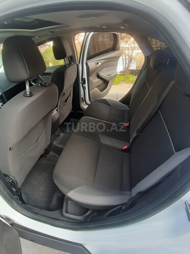 Ford Focus 2014, 225,000 km - 1.6 л - Bakı