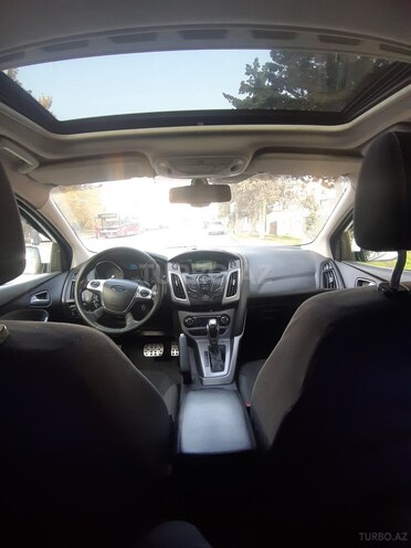 Ford Focus 2014, 225,000 km - 1.6 л - Bakı