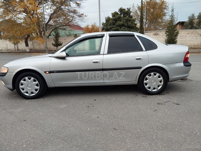 Opel Vectra 1996, 256,743 km - 1.8 l - Sumqayıt