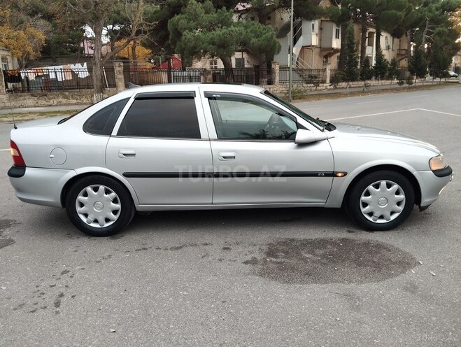 Opel Vectra 1996, 256,743 km - 1.8 l - Sumqayıt