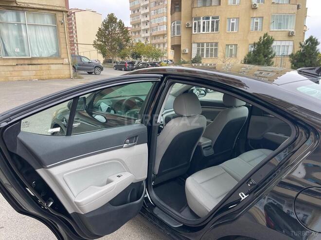 Hyundai Elantra 2017, 76,000 km - 2.0 l - Bakı