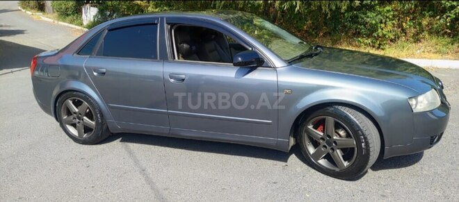 Audi A4 2003, 360,000 km - 1.8 л - Bakı
