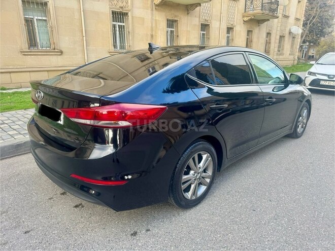 Hyundai Elantra 2017, 238,183 km - 2.0 l - Bakı