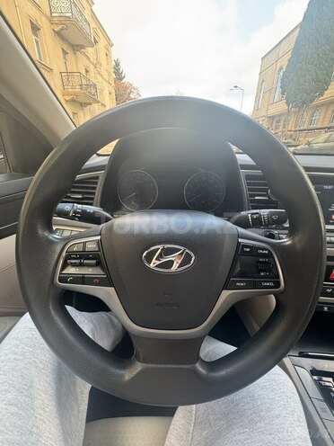 Hyundai Elantra 2017, 238,183 km - 2.0 l - Bakı