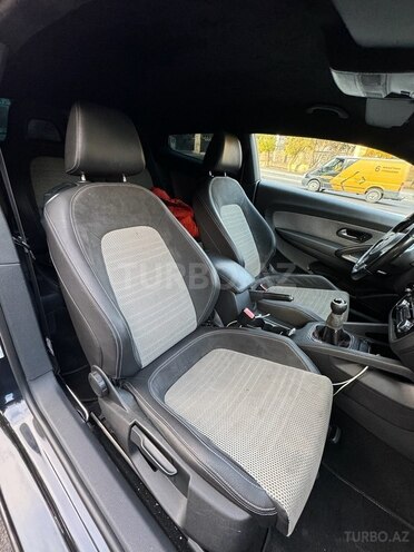 Volkswagen  2010, 204,000 km - 1.4 л - Bakı