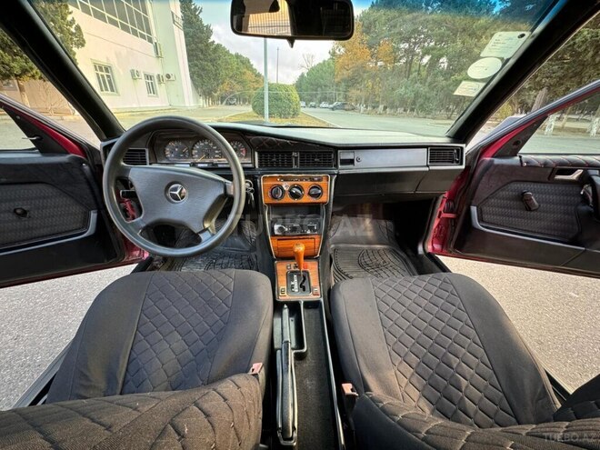 Mercedes 190 1992, 351,000 km - 2.0 l - Sumqayıt