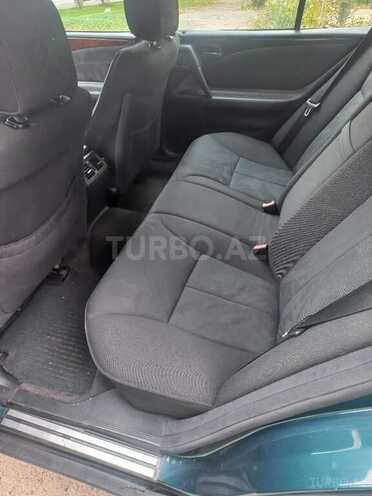Mercedes E 240 1998, 347,200 km - 2.4 l - Bakı