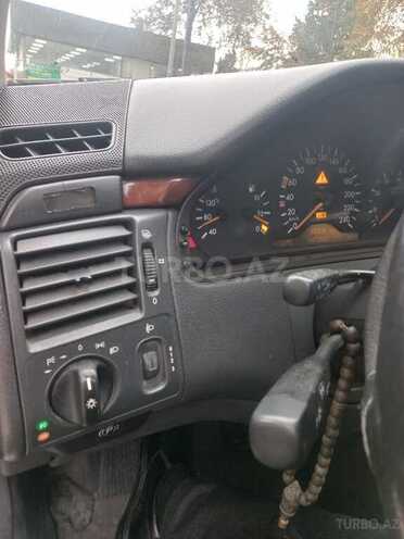 Mercedes E 240 1998, 347,200 km - 2.4 l - Bakı
