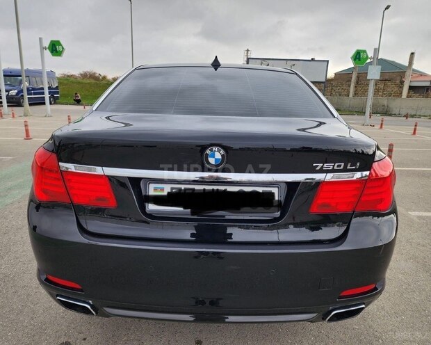 BMW 740 2009, 182,000 km - 3.0 l - Bakı