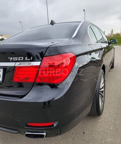 BMW 740 2009, 182,000 km - 3.0 l - Bakı