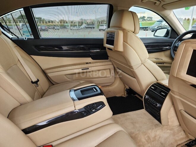BMW 740 2009, 182,000 km - 3.0 l - Bakı