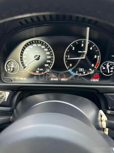 BMW 520-12