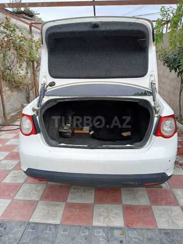 Volkswagen Jetta 2009, 386,000 km - 1.6 l - Bakı