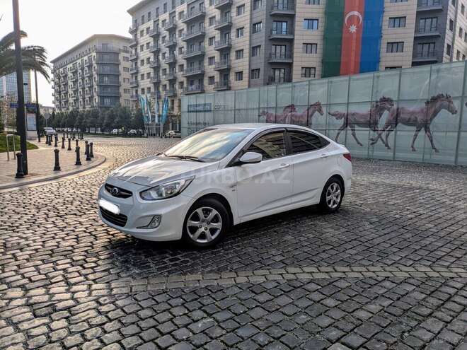 Hyundai Accent 2012, 100,000 km - 1.6 л - Bakı