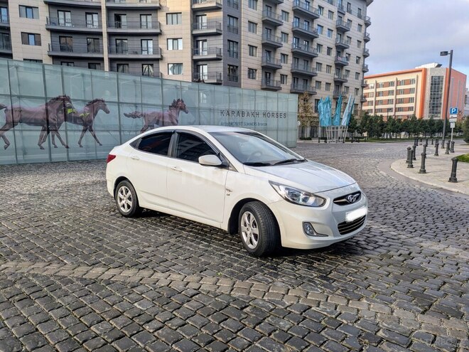 Hyundai Accent 2012, 100,000 km - 1.6 л - Bakı
