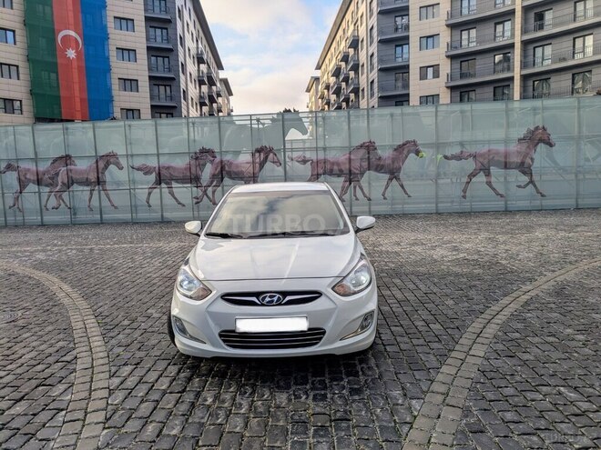 Hyundai Accent 2012, 100,000 km - 1.6 л - Bakı