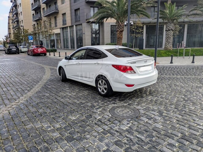 Hyundai Accent 2012, 100,000 km - 1.6 л - Bakı