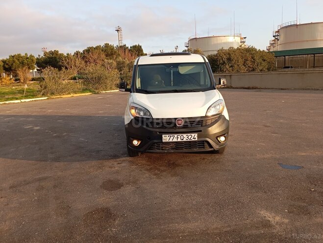 Fiat Doblo 2015, 217,550 km - 1.4 л - Bakı