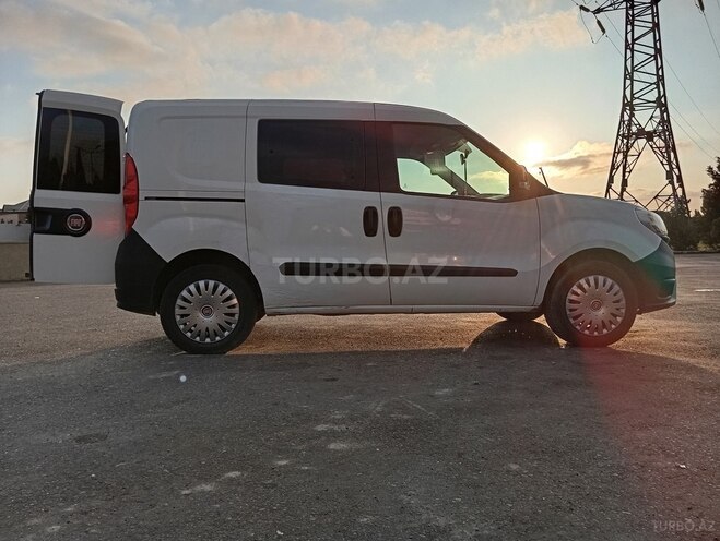 Fiat Doblo 2015, 217,550 km - 1.4 л - Bakı