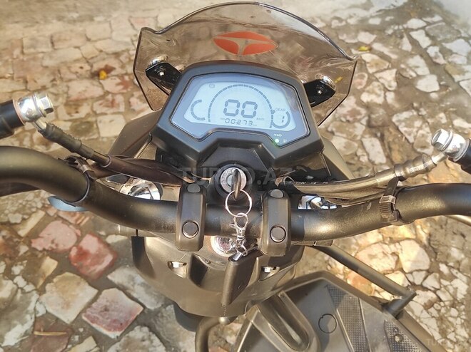 Yadea  2024, 1,000 km - 0.0 l - Bakı