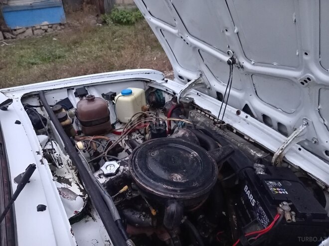 LADA (VAZ) 2106 1983, 818,000 km - 1.5 l - Gəncə