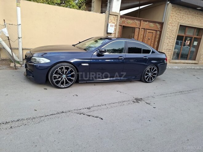 BMW 520 2013, 210,000 km - 2.0 л - Bakı