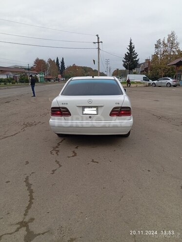 Mercedes E 220 d 1999, 516,048 km - 2.2 l - Masallı