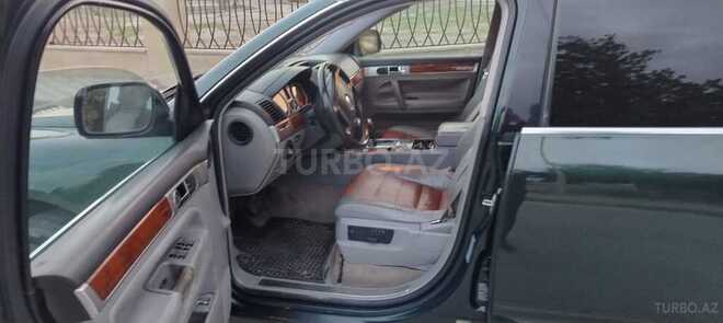 Volkswagen Touareg 2004, 234,765 km - 3.2 л - Bakı