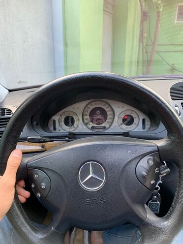 Mercedes E 220 d 2004, 260,000 km - 2.2 l - Bərdə