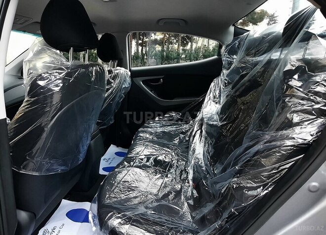 Hyundai Elantra 2015, 40,000 km - 1.6 л - Bakı