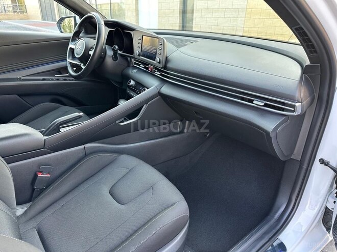 Hyundai Elantra 2022, 25,000 km - 1.6 л - Bakı